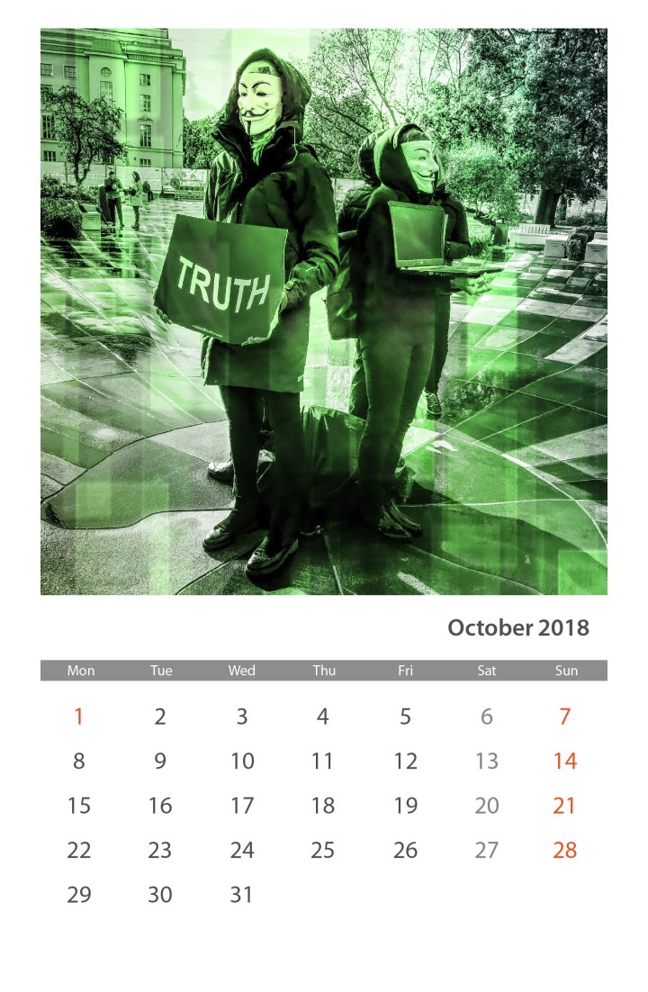 PhotoFunia Calendar Large 2018-09-30 05 33 44
